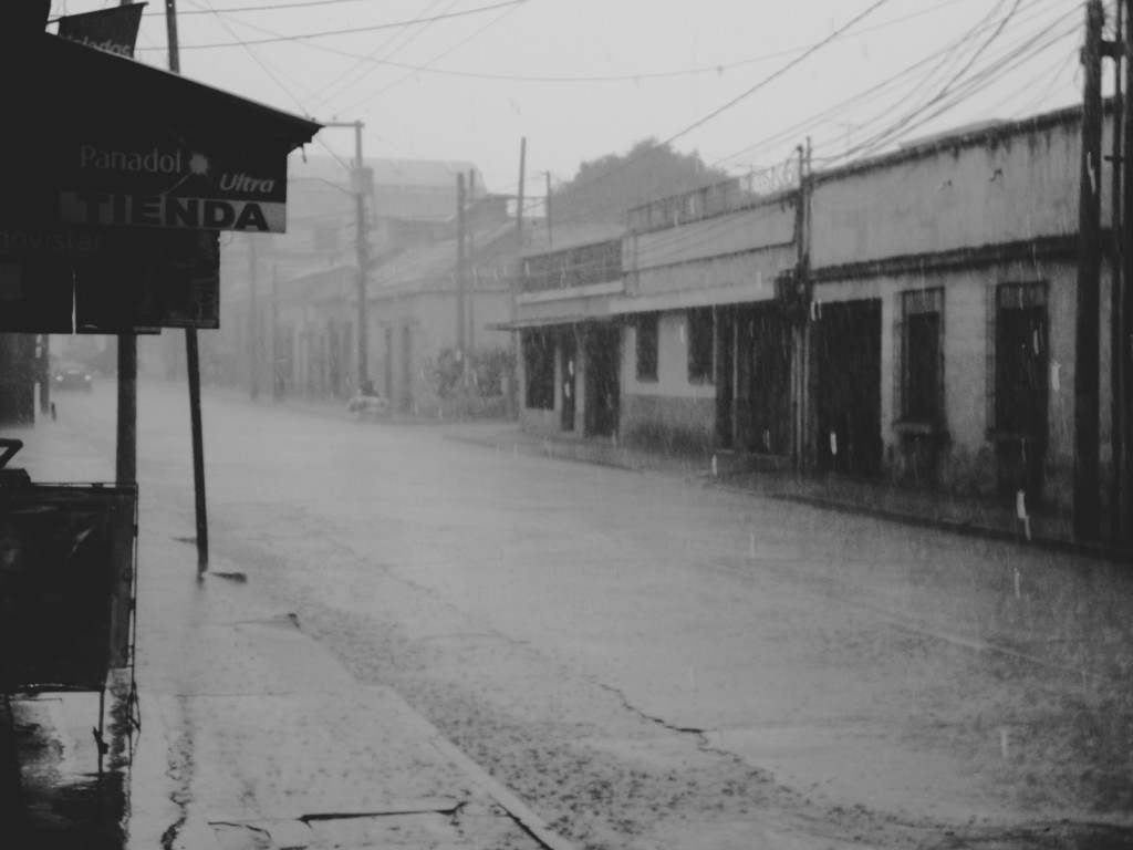 La avenida se viste de mar